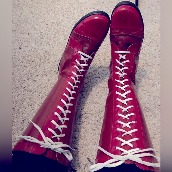 CHANEL Red Patent Leather Embossed Canvas Lace Up  Corset High Tall Boots Sz. 40 - Picture 1 of 13